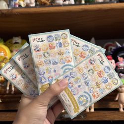 ONE random studio ghibli pin badge/pin-back button