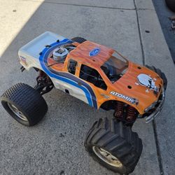 RC Car Traxxas Tmaxx With O.S. 15cv Engine