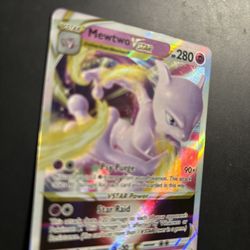 Mewtwo Vstar 