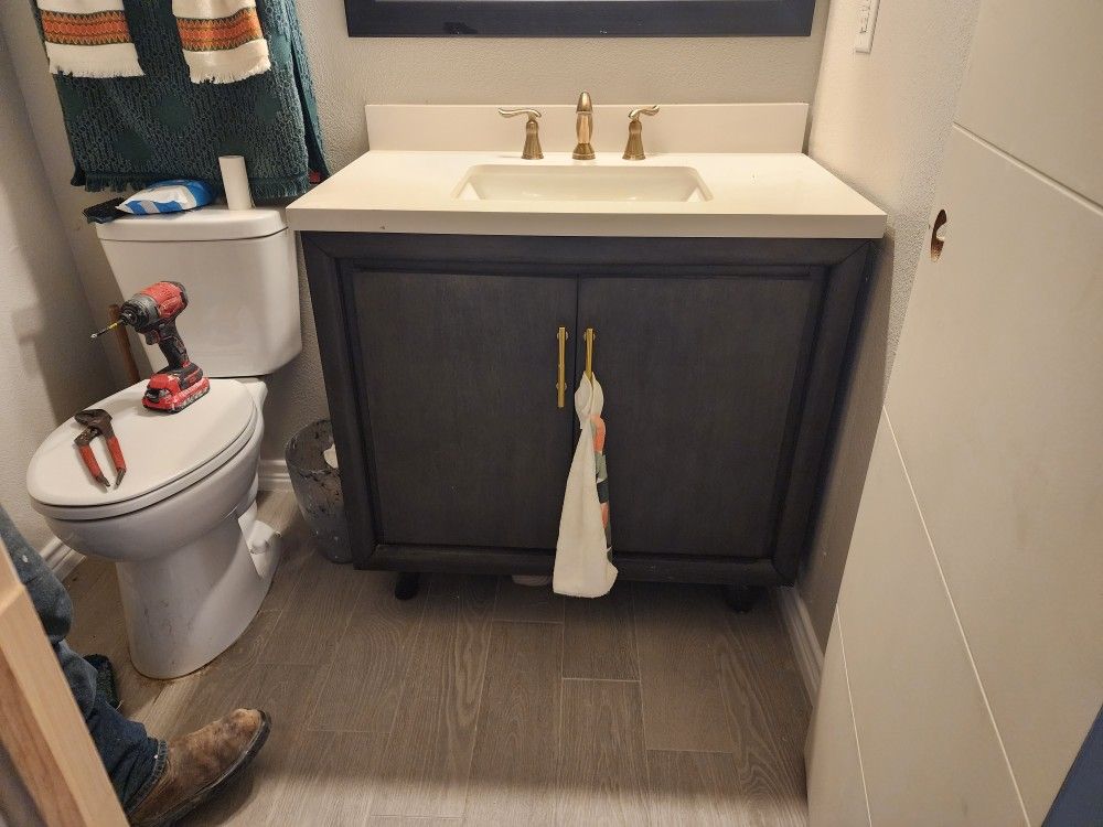 Vanity for Sale in El Paso, TX OfferUp