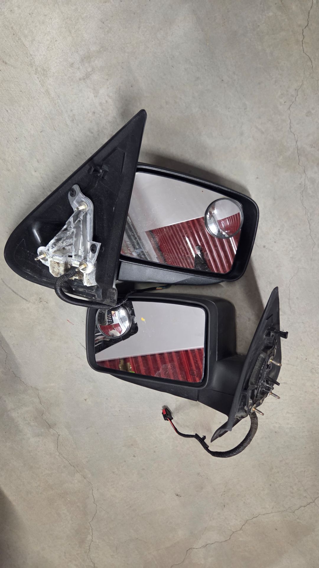 OEM Ford Side Mirrors Pair – Heated Power Mirrors
