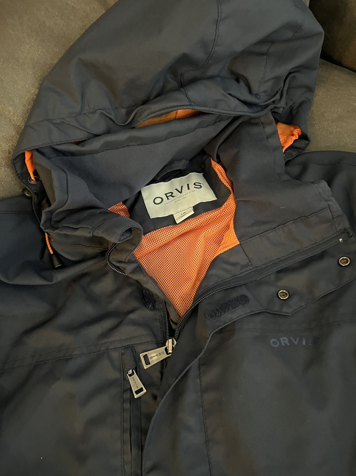 Men’s Orvis Windproof Hooded Rain Jacket Sz LG