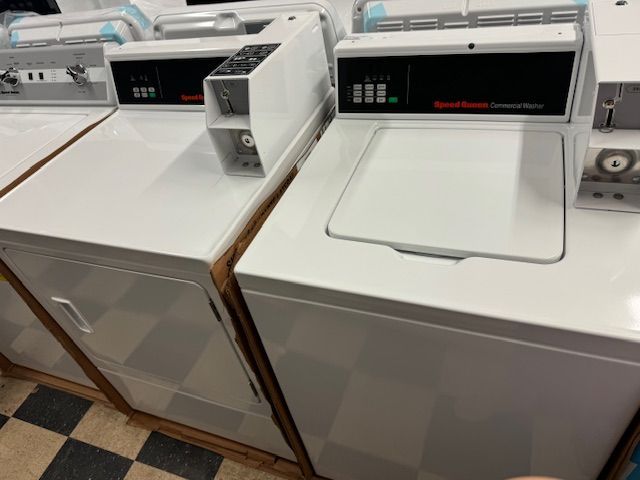 Speed Queen Coin Opp Washer and Dryer Set