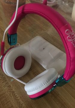 Nickelodeon Jojo Siwa wired headphones