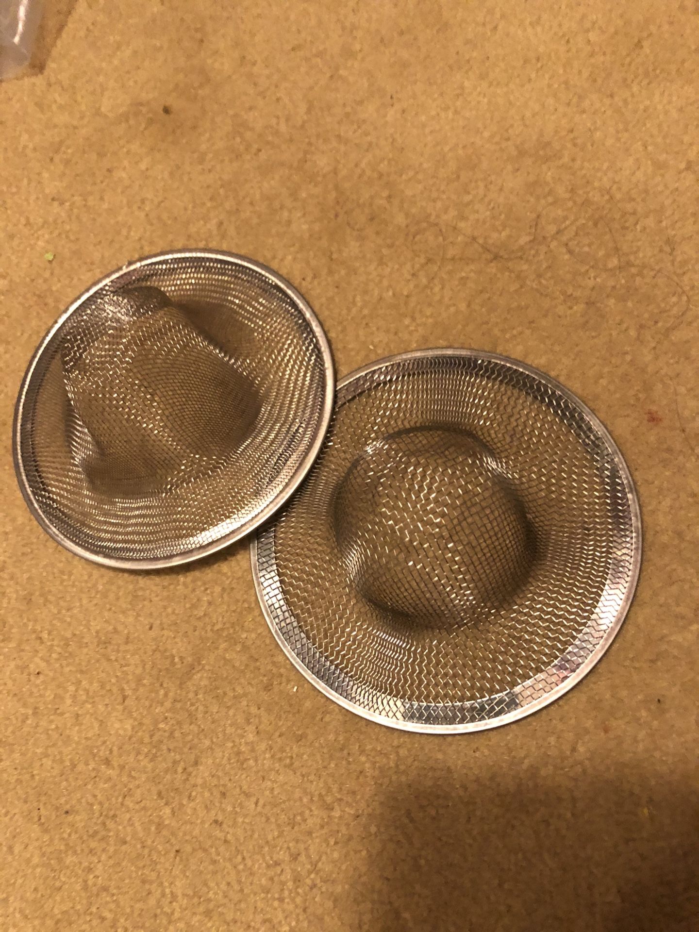 Kitchen sink strainer