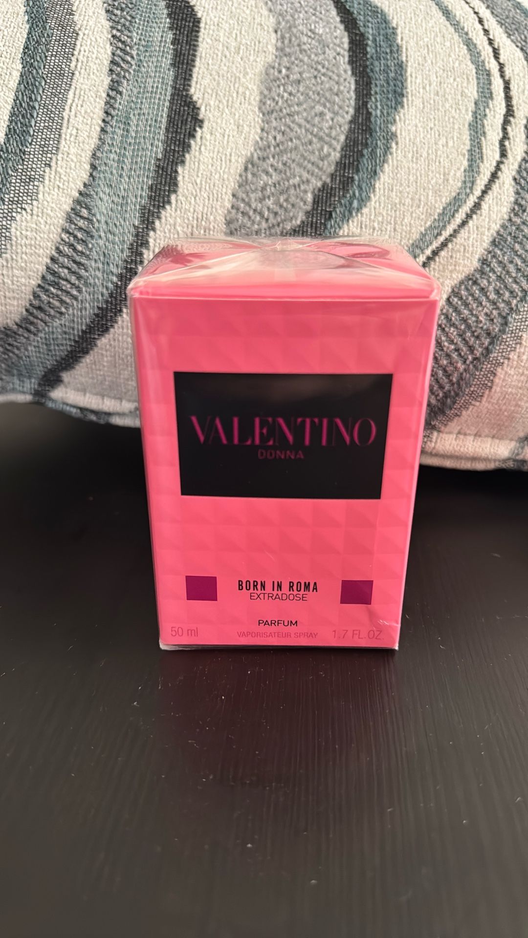 Valentino Born In Roma Extradose