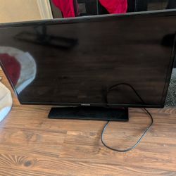32 Inch Samsung LED TV