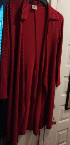 Ladies Medium International Newport Robe