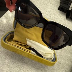 Gucci original sunglasses