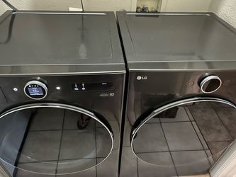 LG Smart washer& Dryer set, Black steel Excellent condition