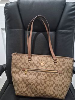 Coach Tote bag