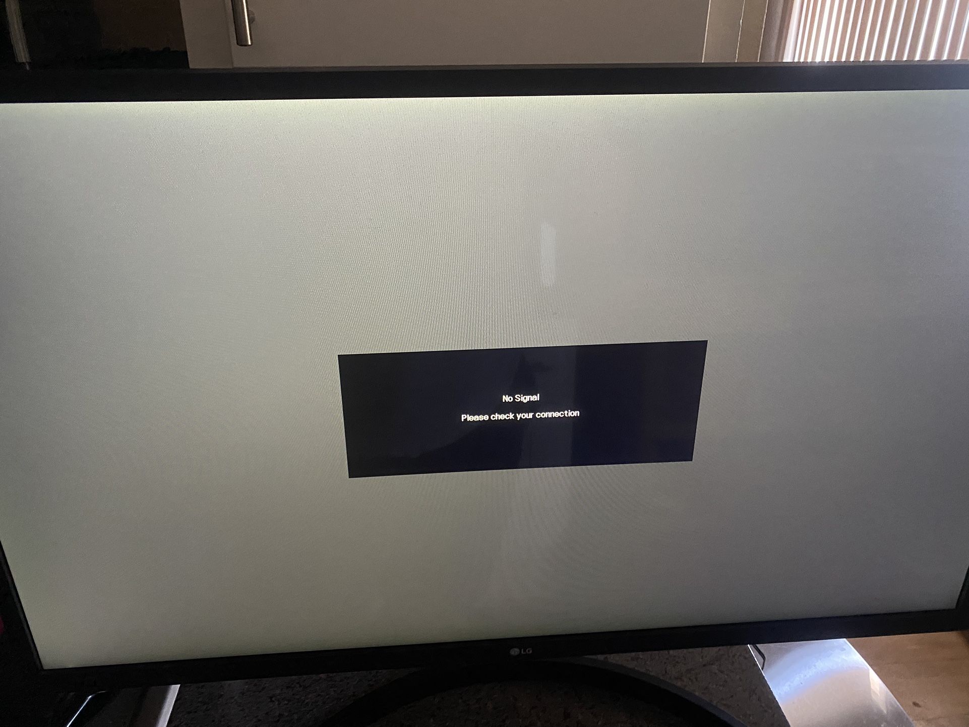 LG Monitor