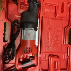 Milwaukee 6538-21 15.0 Amp Super Sawzall Reciprocating Saw