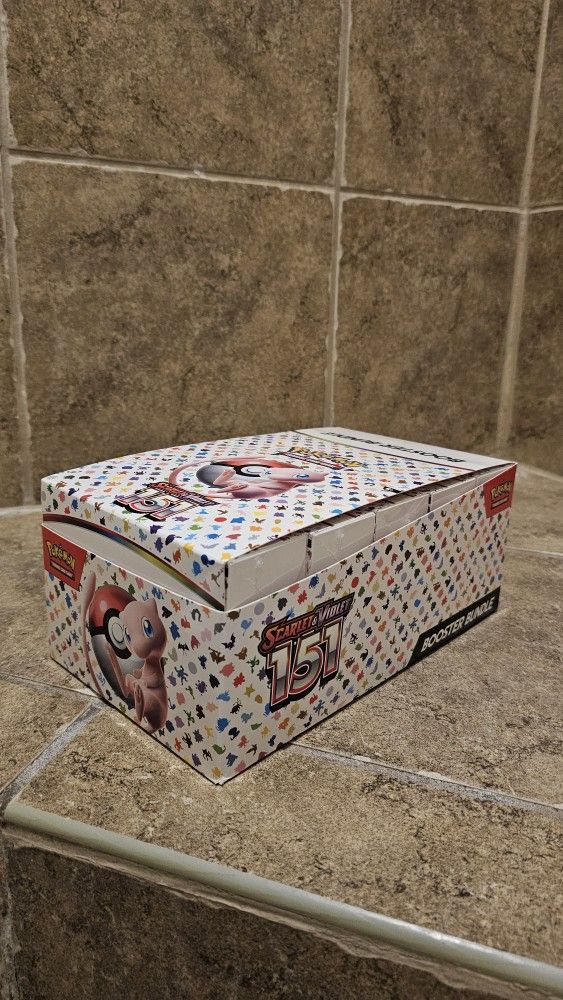 Pokemon 151 Booster Bundle Display 