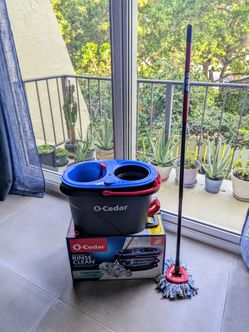 O-Cedar EasyWring Rinse Clean Spin Mop & Bucket Floor Cleaning System