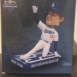 Shohei Ohtani 2025 50/50 Sliding Dodger Bobblehead 