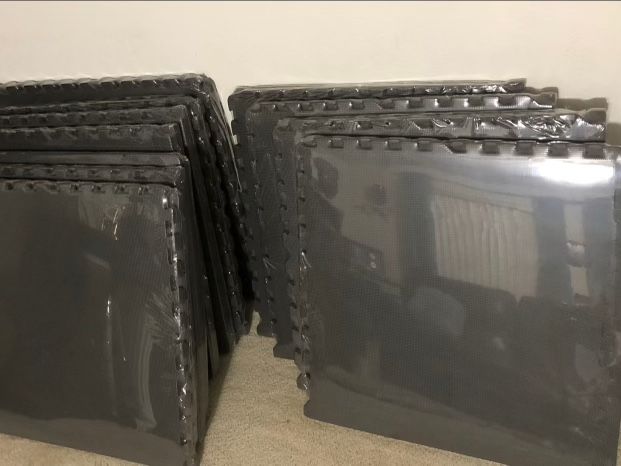 Brand New Anti Fatigue Floor Mats *1/2 inch thickness 2ft by 2ft squares 1pack=4pcs