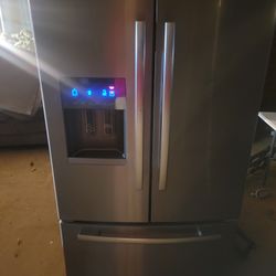 Whirlpool Stainless Steel Refrigerator 