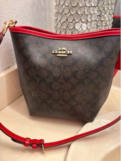 Brown/ red