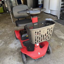 Glashow Electric Mobility Scotter