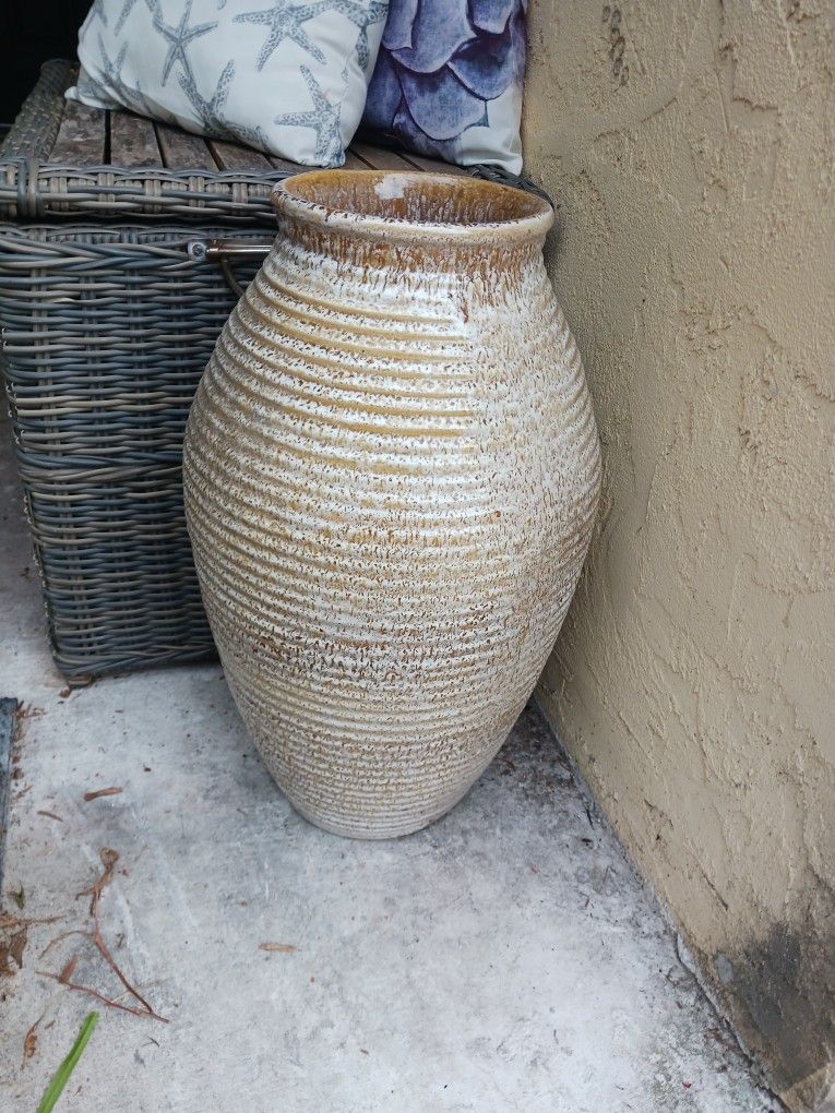 GORGEOUS REAL HEAVY MADE FLOOR VASE 24 Firm Paid 189
