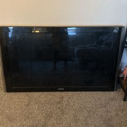 75 Inc Flat Screen Televisions 