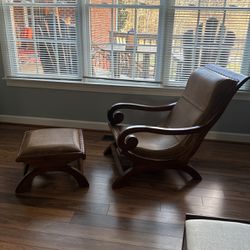 Chair With Ottoman