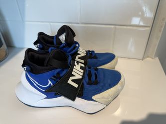 Nike kids sz 1