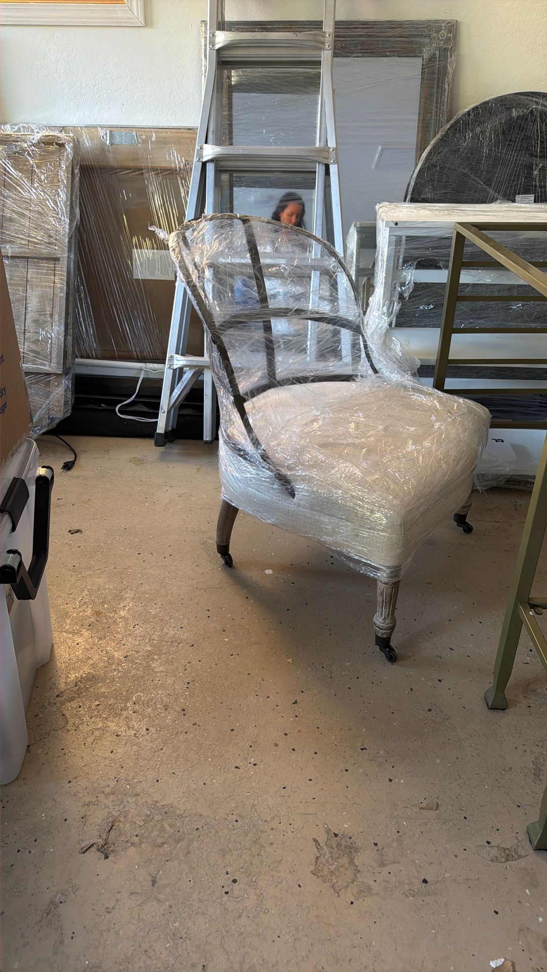 Decor Chair With Wheels