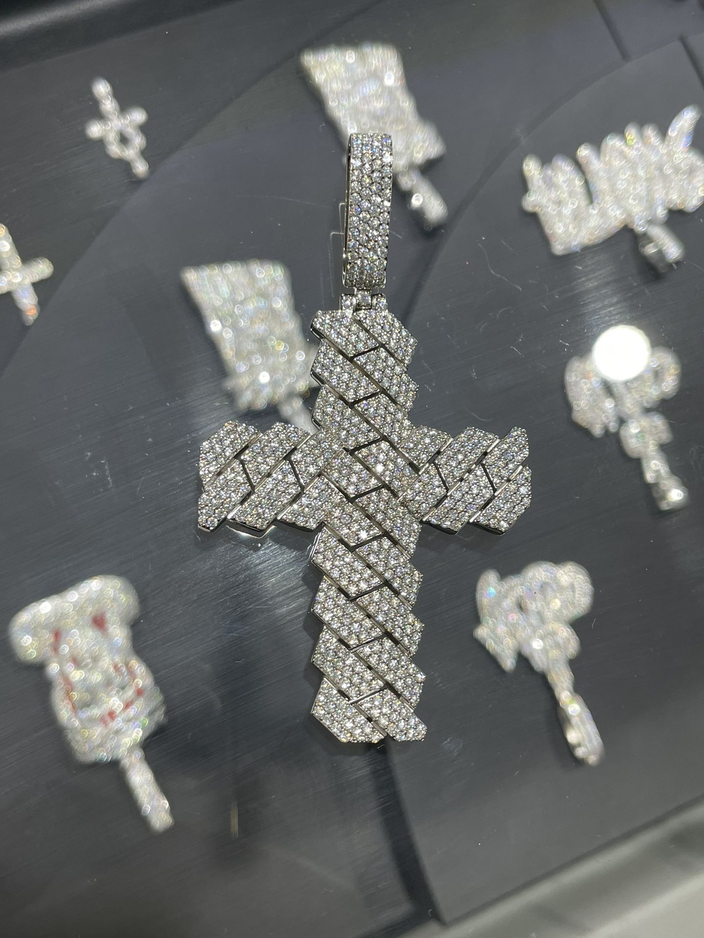 VVS Moissanite Cuban Cross Pendant PASS DIAMOND TESTER