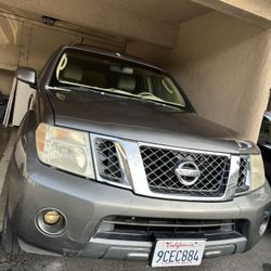 2008 Nissan Pathfinder