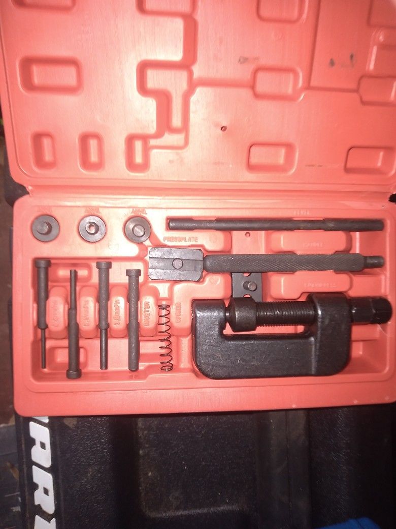 Motorcycle Chain Tool