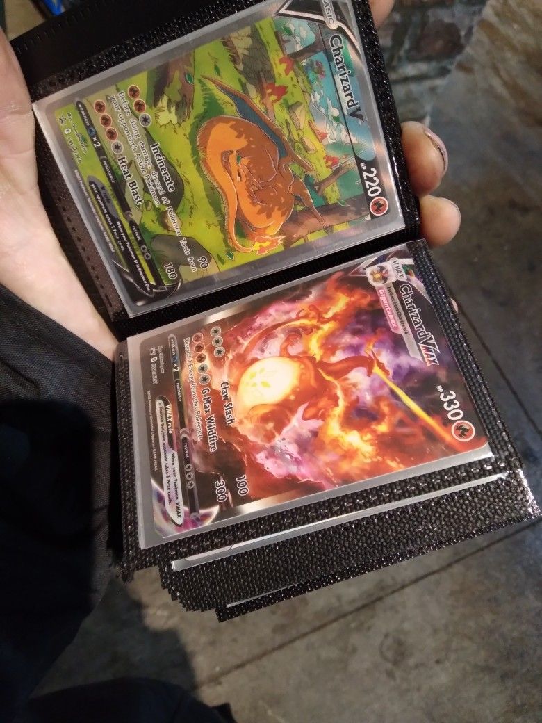 Pokémon Charizard Promo Set