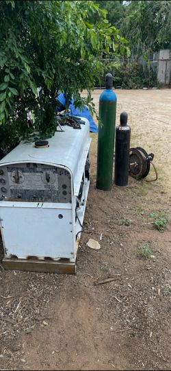 Lincoln welder SA-250