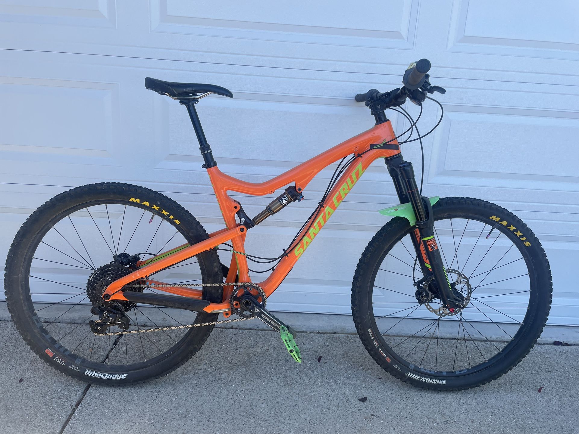 Santa Cruz 5010 C Full Carbon Mountain Bike