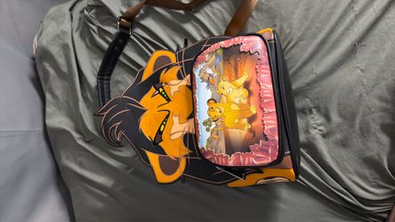 Scar Disney lounge fly