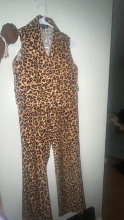Leopard two set