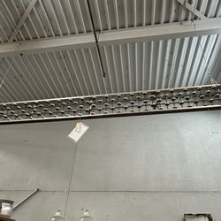 10-foot Gravity Flowrail Conveyor