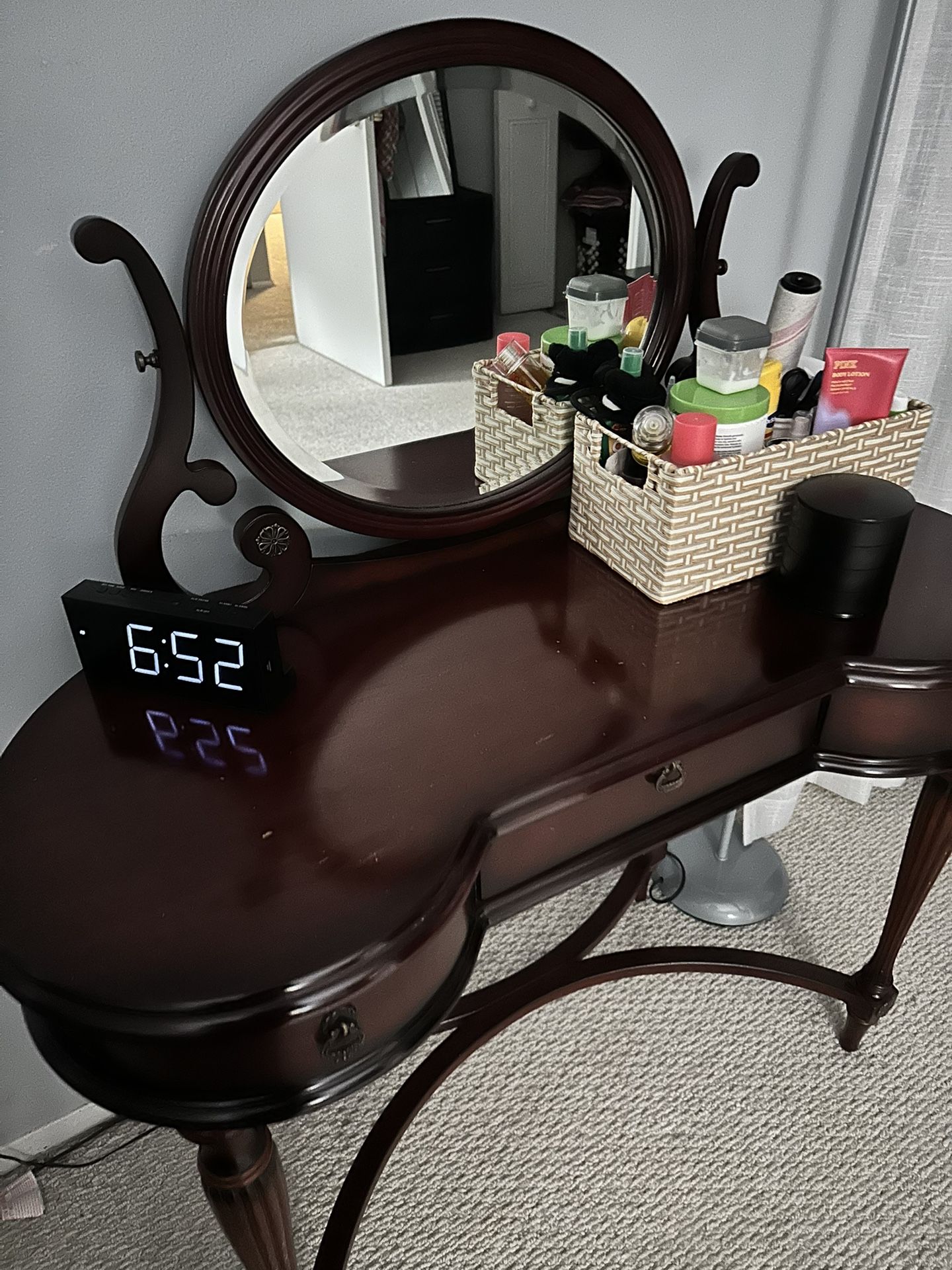 Wood Vanity Bombay Vintage