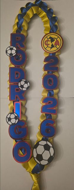 Graduation lei
