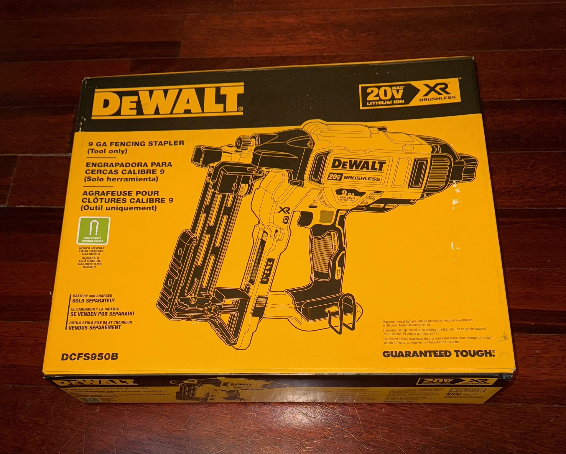 DEWALT 20V Maximum 9-Gauge Cordless Fencing Stapler DCFS950B + Battery