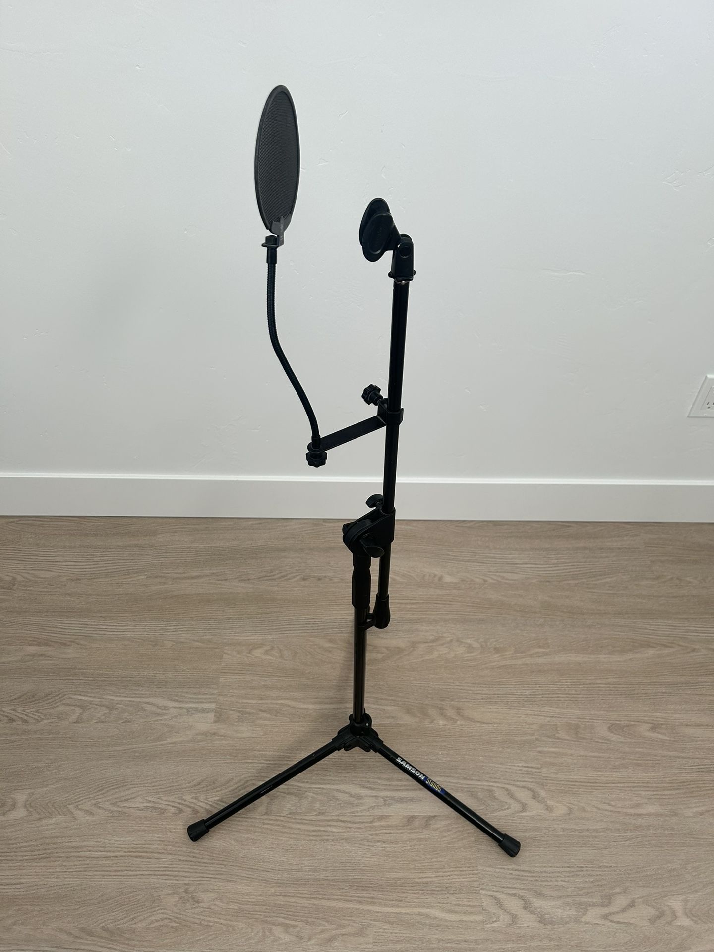 Mic Stand