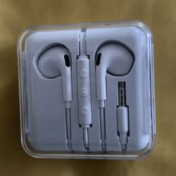 Earphones $10 New 