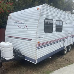 2004 Fleetwood Pioneer Travel Trailer