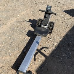 Exercise Row Machine