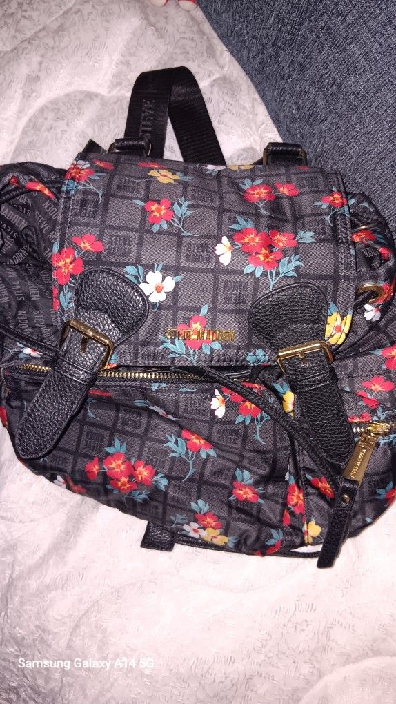 Steve Madden Floral backpack