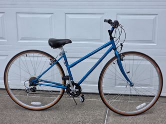 700c Specialized Crossroads Hybrid Bike