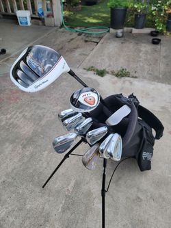 Taylormade & Mizuno Golf Club Set Right Handed W/Ping Hoofer 2 Stand Bag