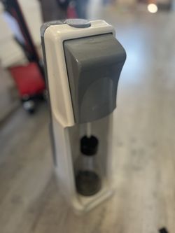 Soda Maker Fizzy Water