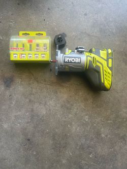 Ryobi router